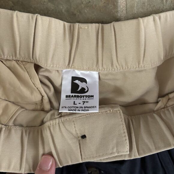 Bear Bottom Shorts Mens Size Large LOT OF 2 7” Inseam Navy Blue Khaki - Picture 2 of 7